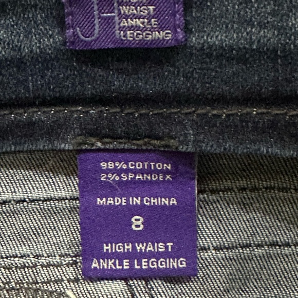 Jennifer Hudson Jeans - Picture 7 of 12